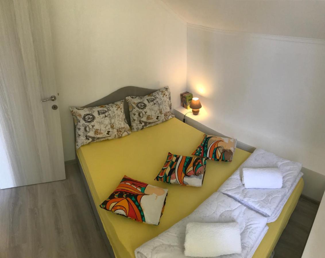 Etno Village Mihailovic III Kuti Exteriör bild